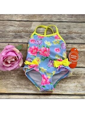 🌴NWT RUFFLE & BOW SWIMSUIT